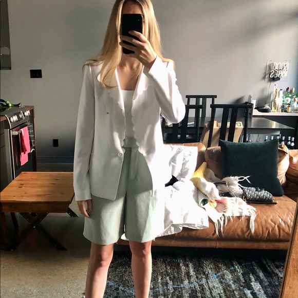 ❌SOLD❌ Club Monaco White Summer Blazer - Picture 9 of 10